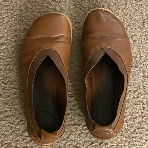 VivoBarefoot women’s ballet flats